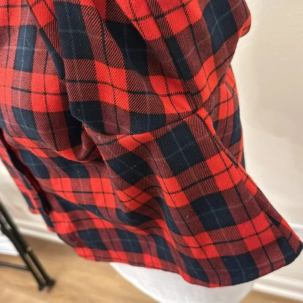 AQUA Plaid Crop Button Down Shirt Red Navy - Picture 6 of 9